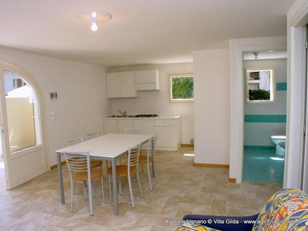 Flat In Lignano Riviera Apartman Lignano Sabbiadoro Kültér fotó
